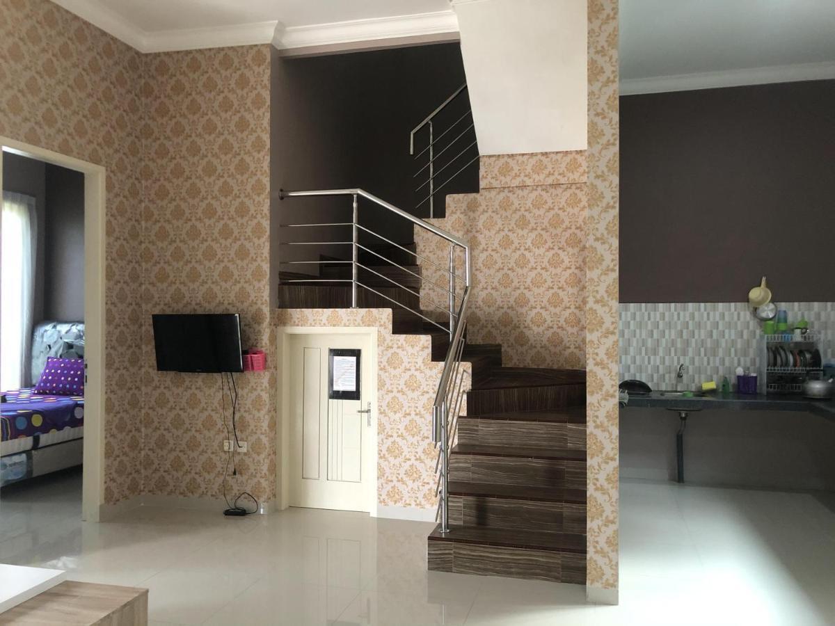 Villa Kusuma Hill A8 Batu  Bagian luar foto