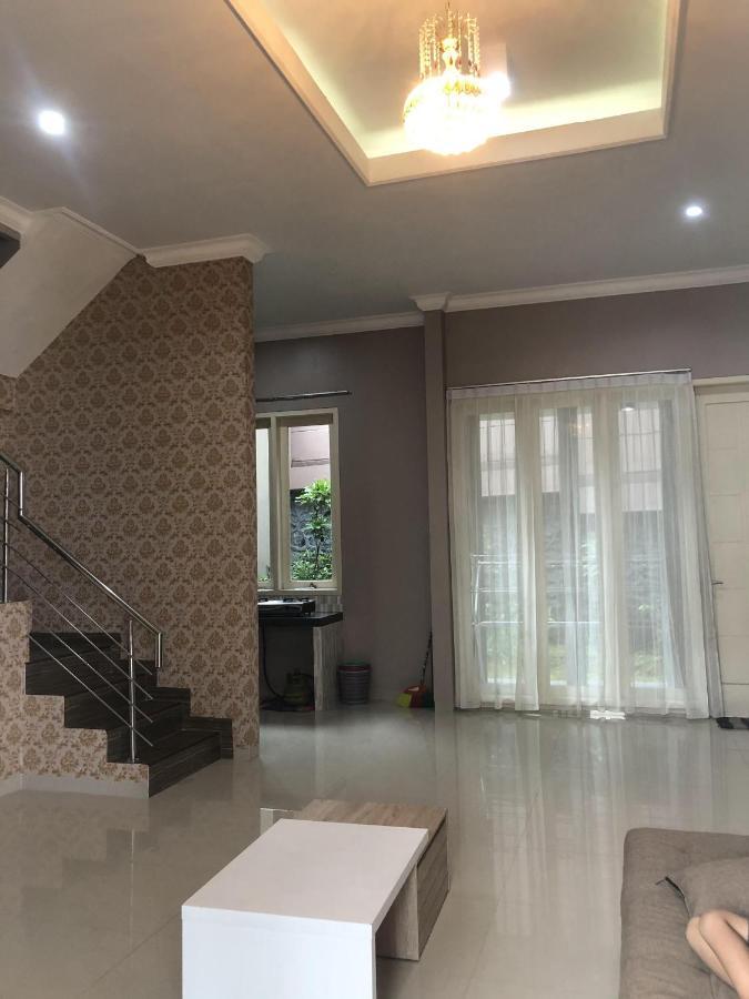 Villa Kusuma Hill A8 Batu  Bagian luar foto