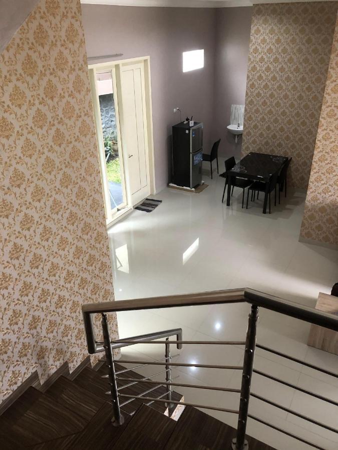 Villa Kusuma Hill A8 Batu  Bagian luar foto